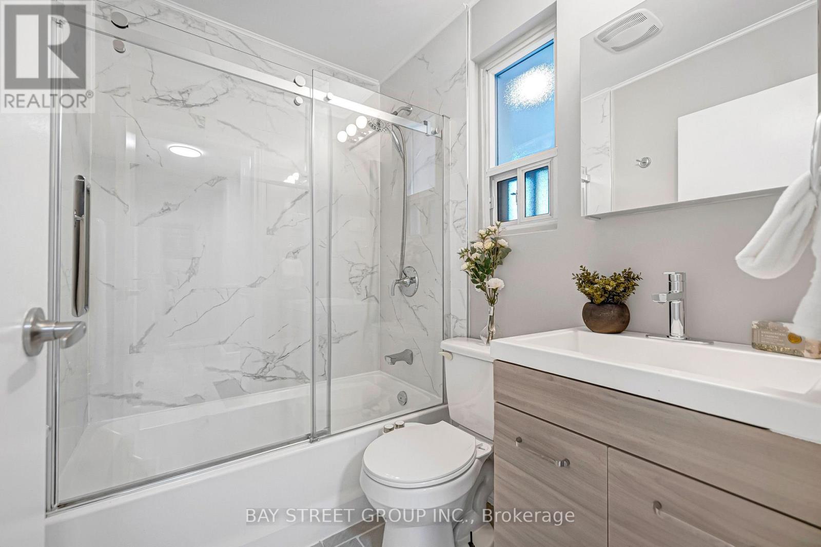 58 BILLINGSGATE CRESCENT - 17