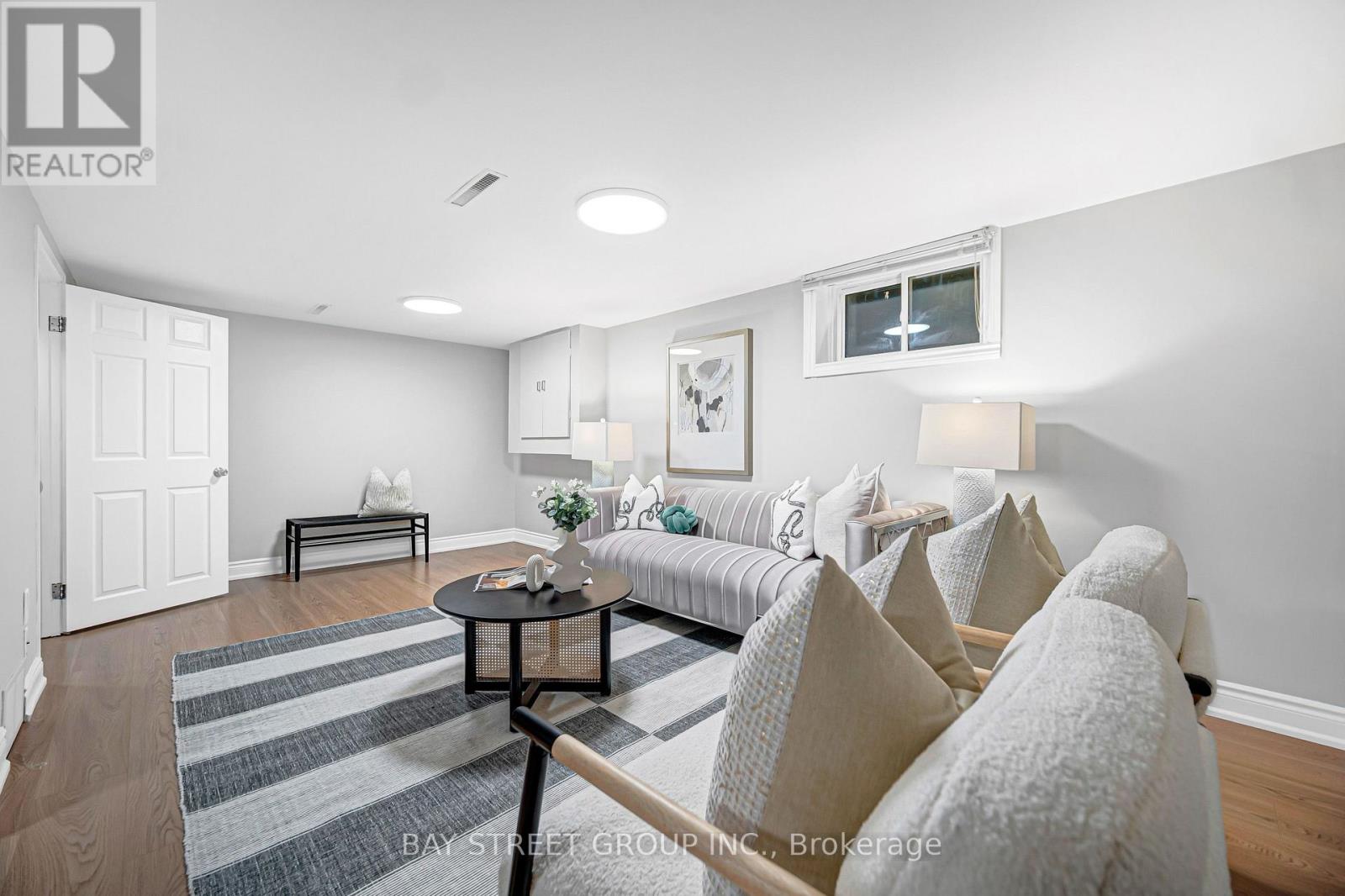 58 BILLINGSGATE CRESCENT - 28