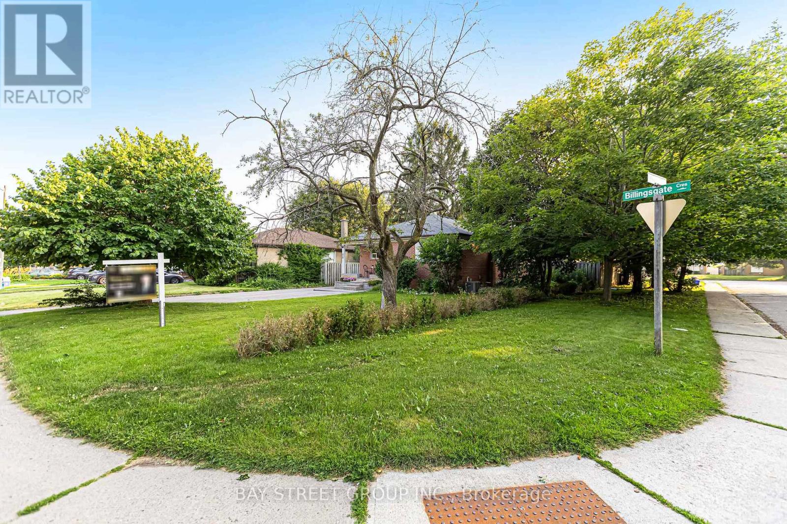 58 BILLINGSGATE CRESCENT - 36