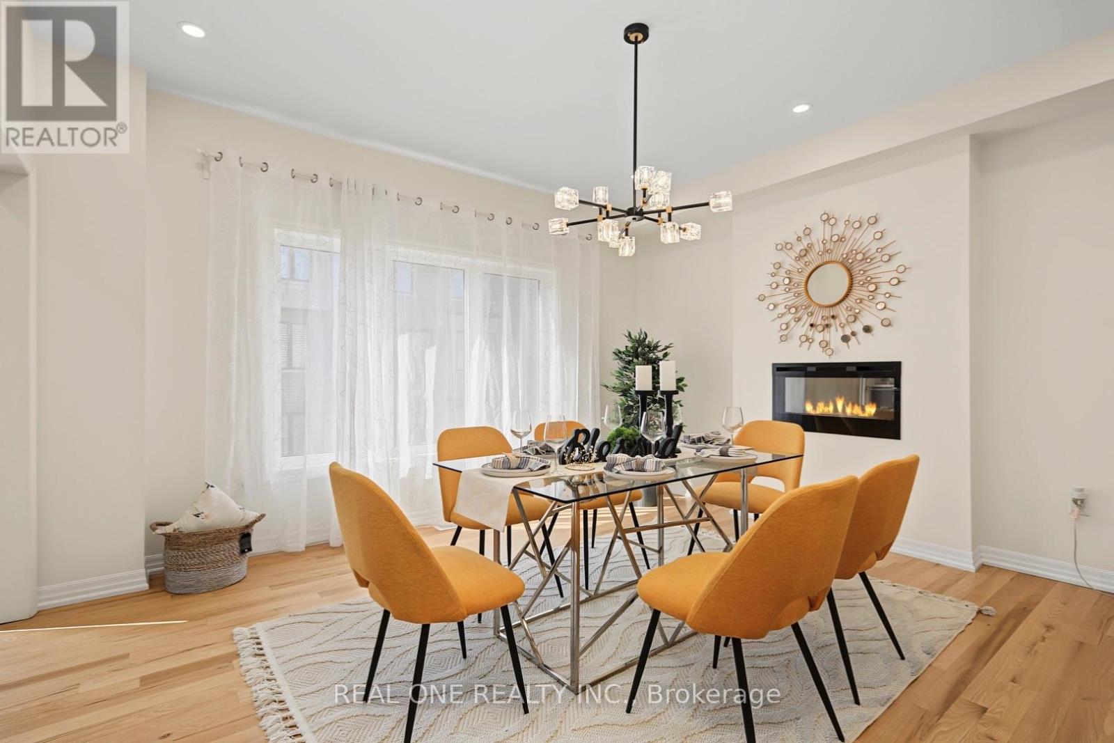 67 TANGO CRESCENT - 12