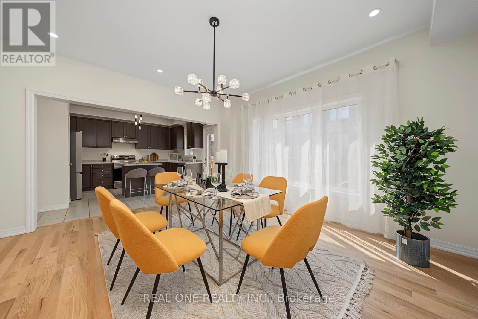 67 TANGO CRESCENT - 14