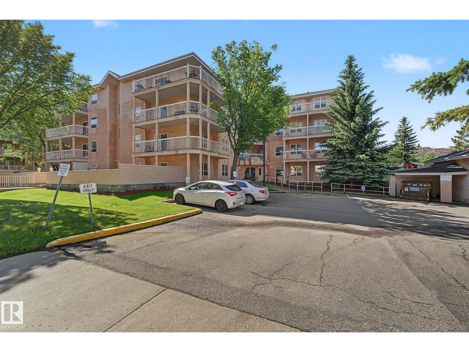 #105 17511 98A AV NW - 52
