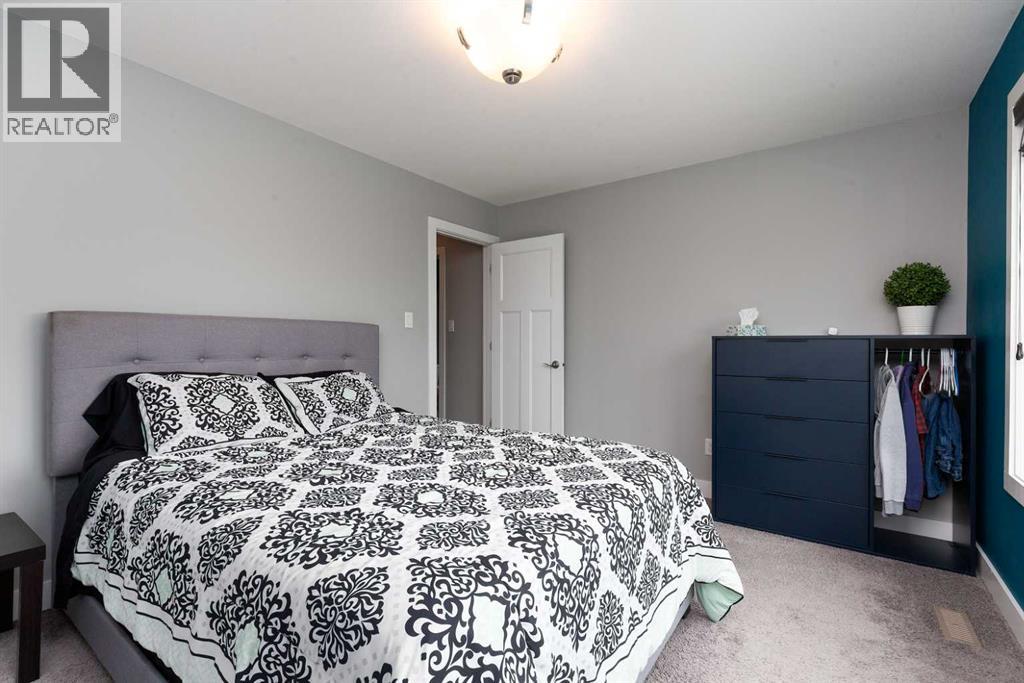 180 Firelight Way W - Image 18