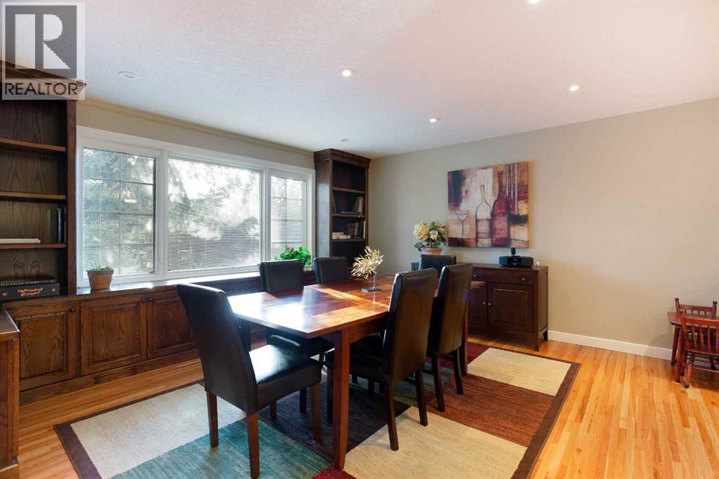 5028 Vanstone Crescent NW - 3