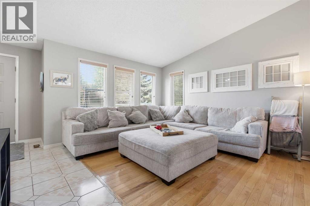 128 Sunvale Crescent SE - Image 6