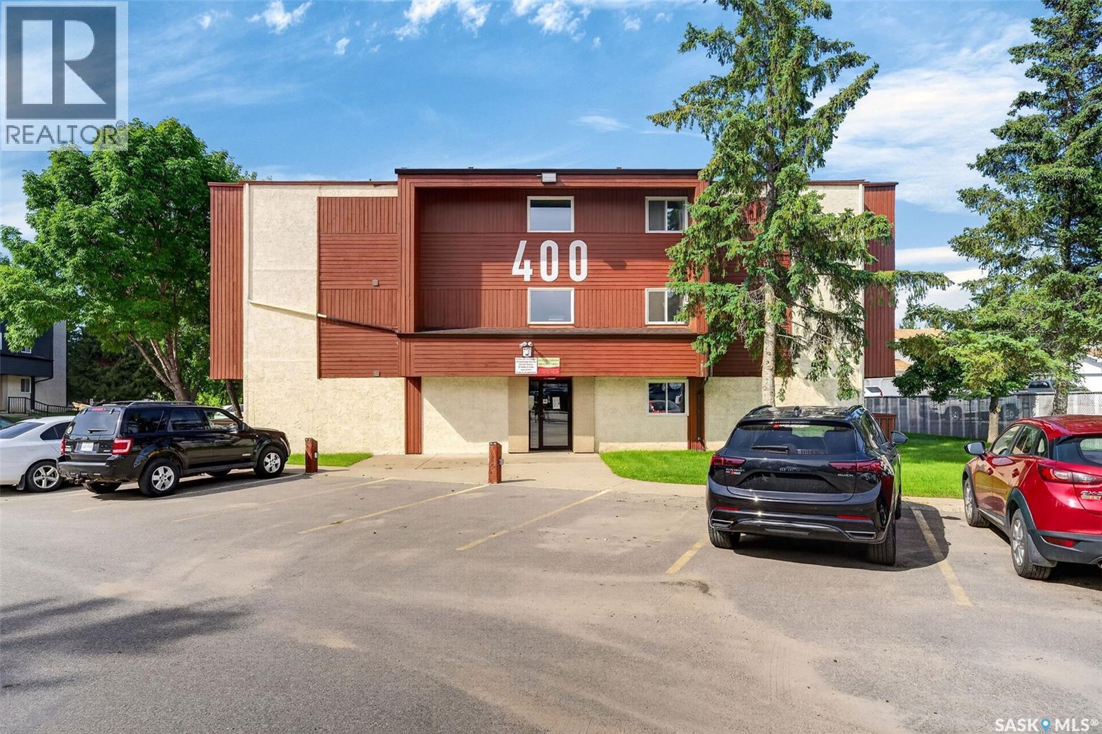 #407 1580 OLIVE DIEFENBAKER DRIVE - 1