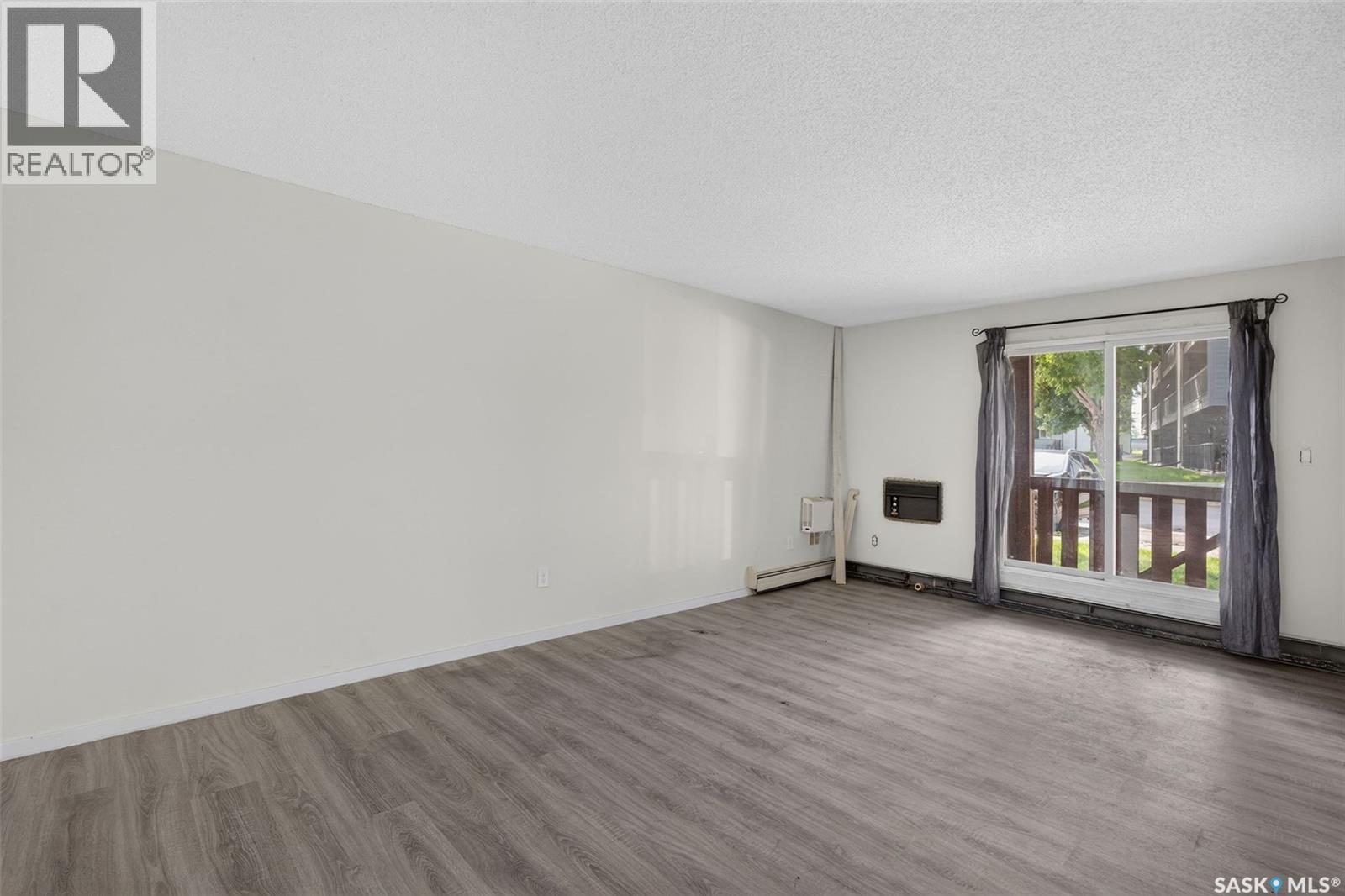 #407 1580 OLIVE DIEFENBAKER DRIVE - 8