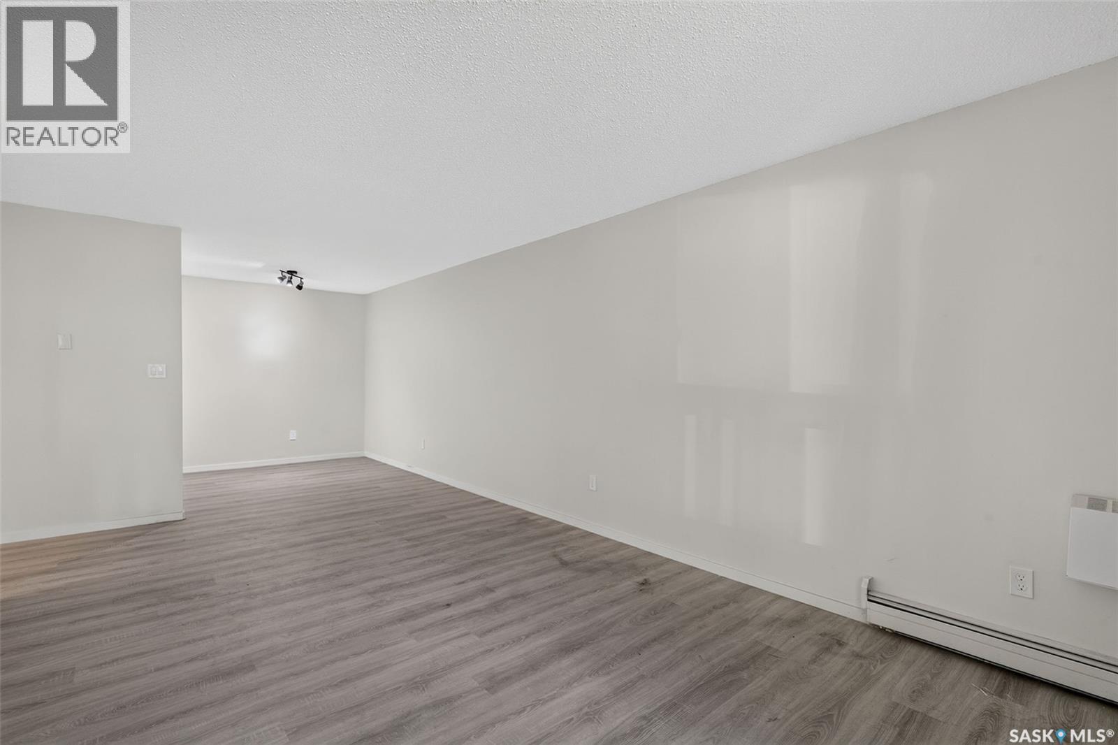 #407 1580 OLIVE DIEFENBAKER DRIVE - 10