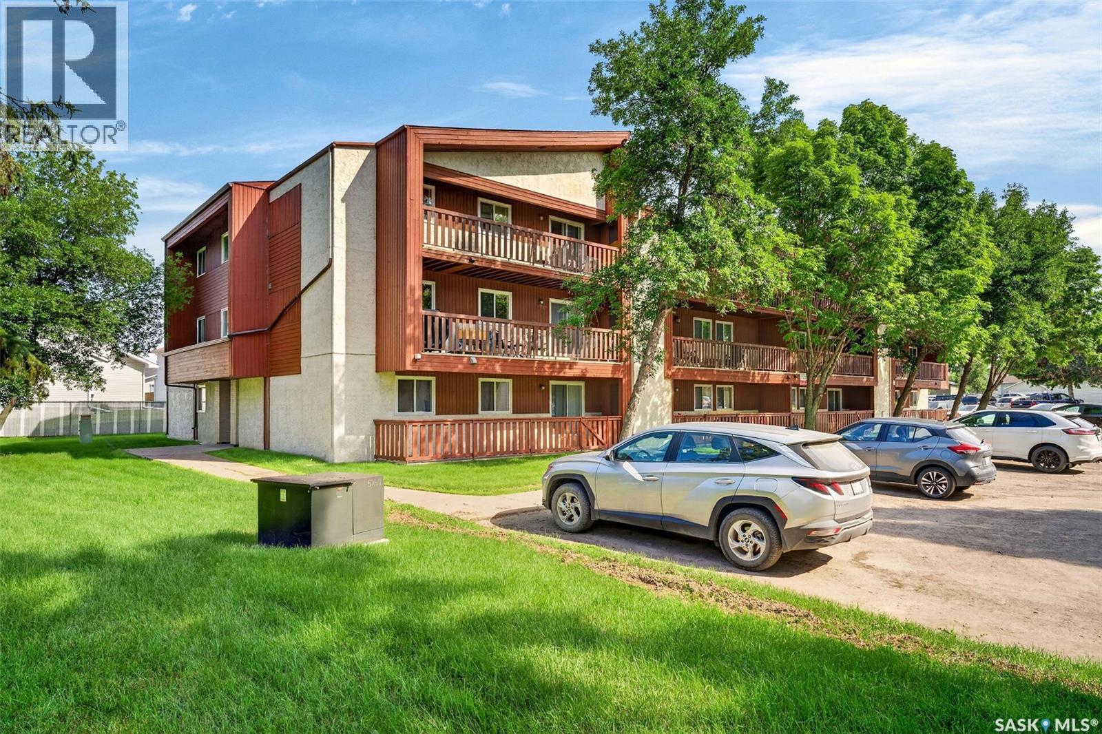 #407 1580 OLIVE DIEFENBAKER DRIVE - 30