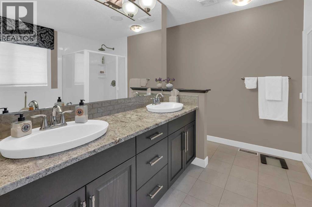 172 Ridge View Close - 24