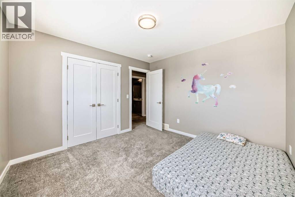 99 livingston Close - 21