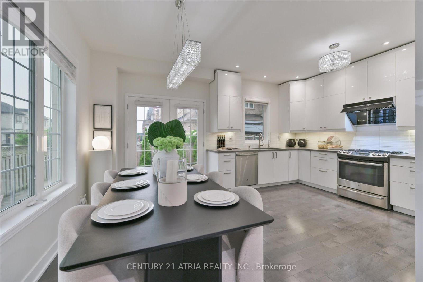 94 MERTON STREET - 12
