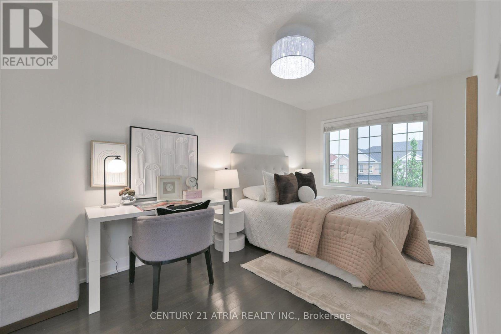 94 MERTON STREET - 30