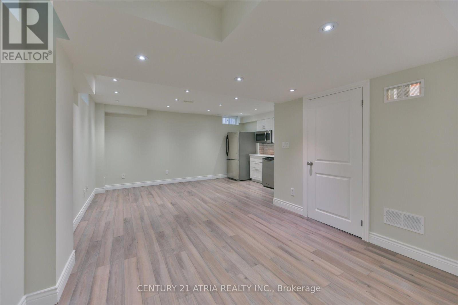 94 MERTON STREET - 36