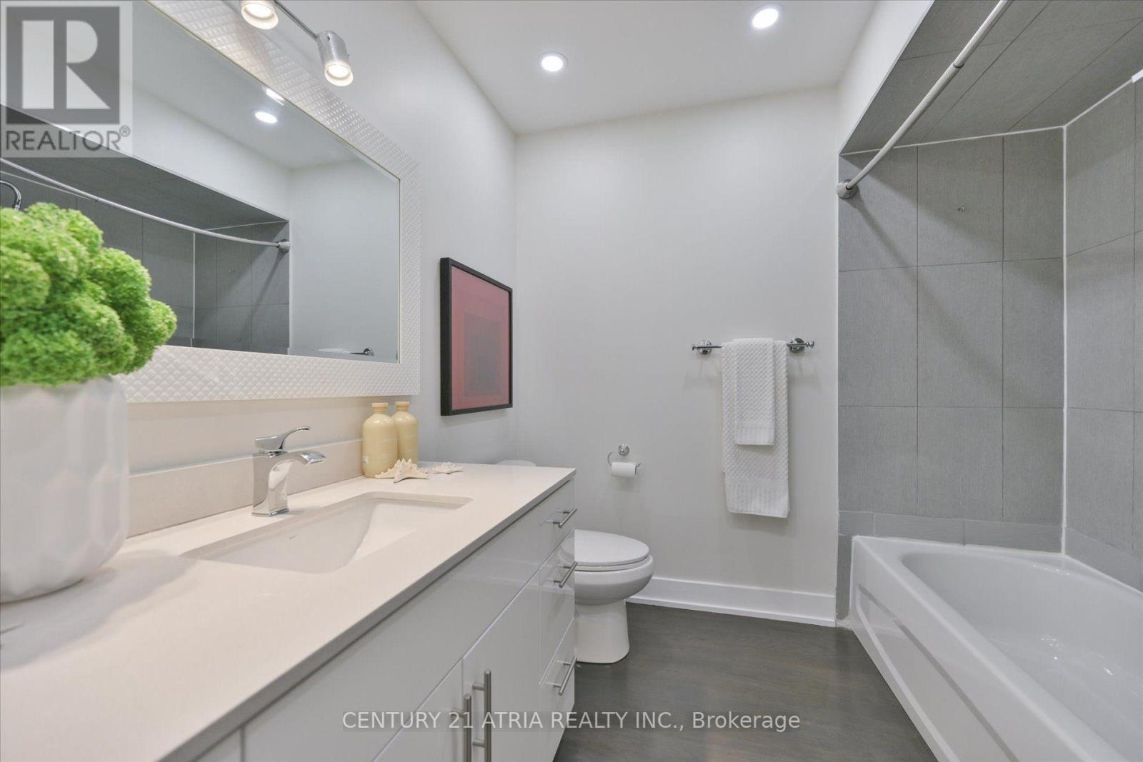 94 MERTON STREET - 33