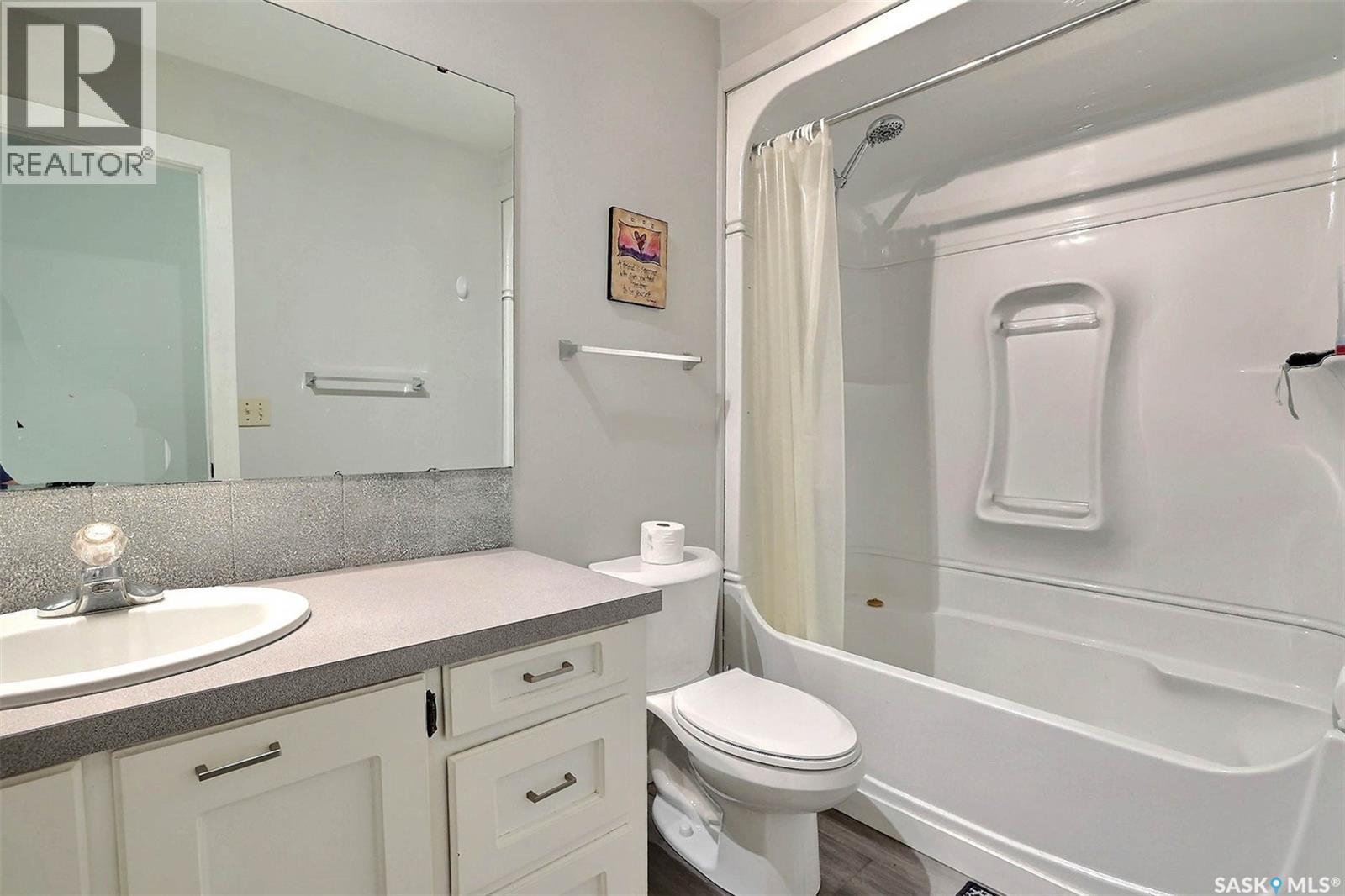 122 Edenwold CRESCENT - 16