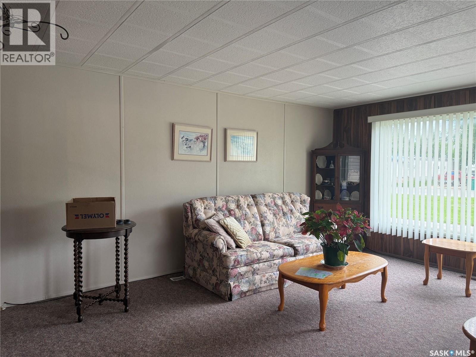 C15 1455 9th AVENUE NE - 15