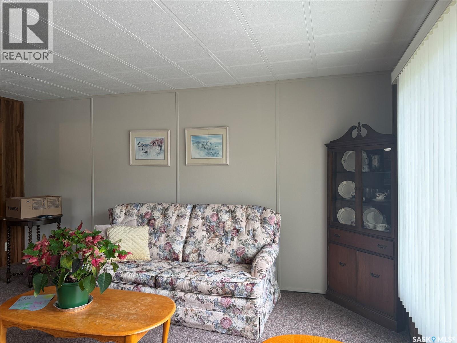 C15 1455 9th AVENUE NE - 17