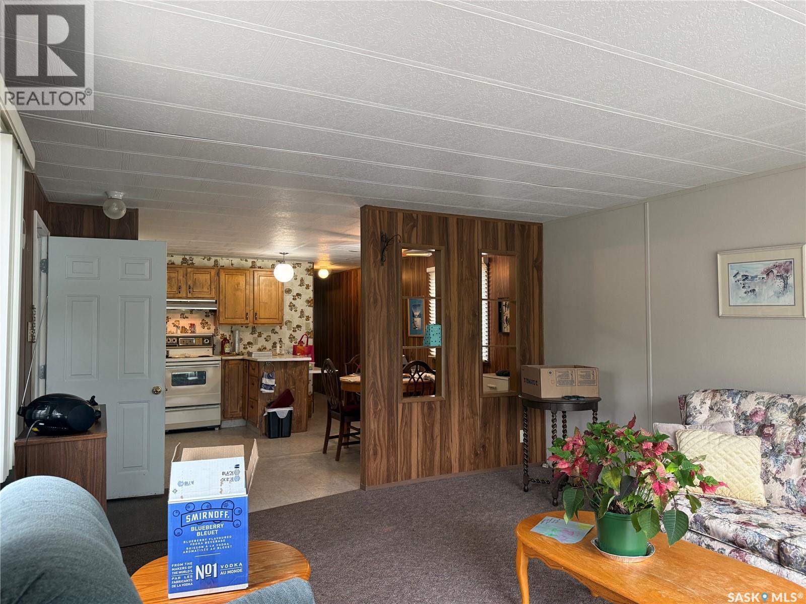 C15 1455 9th AVENUE NE - 18