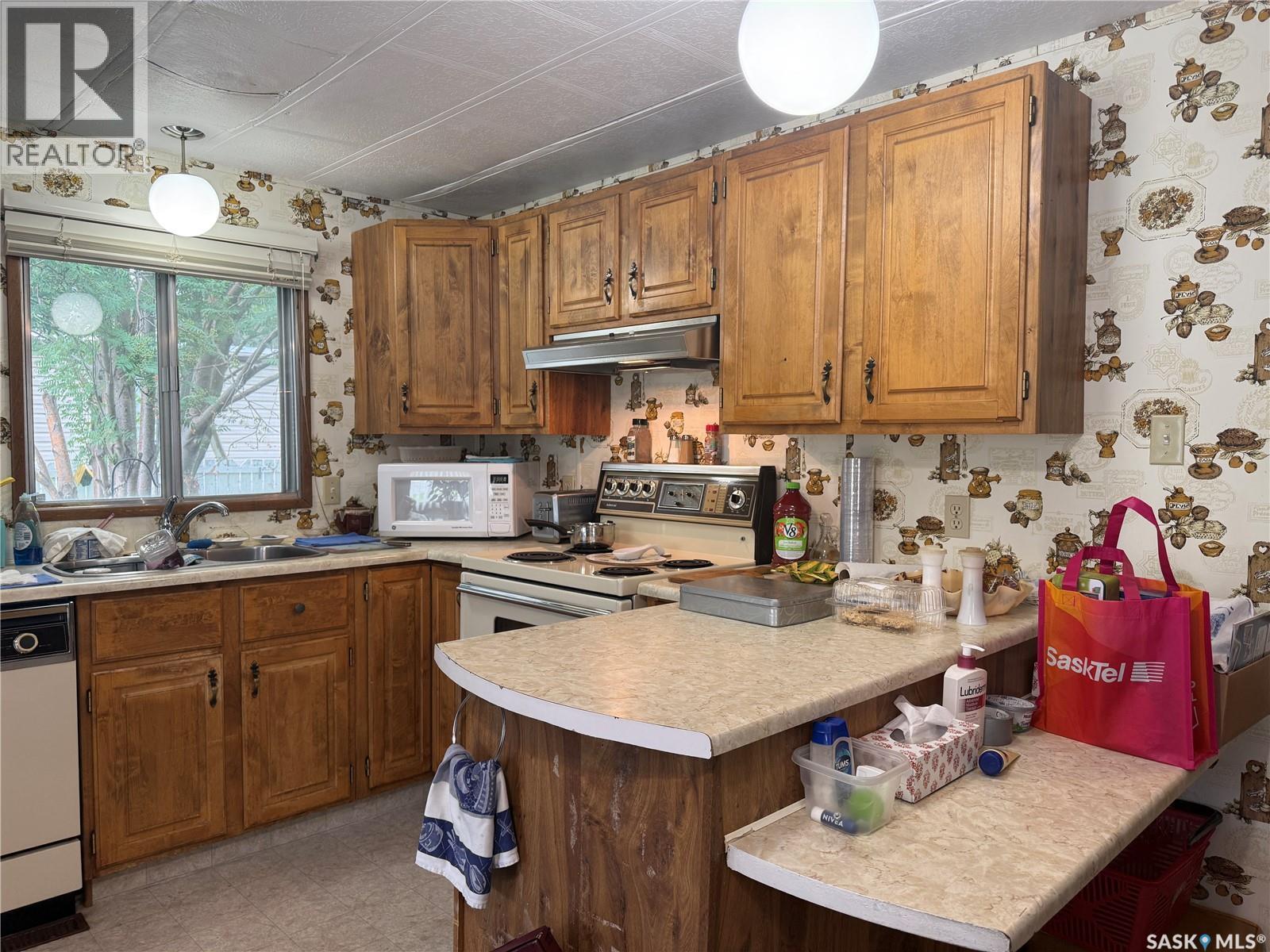C15 1455 9th AVENUE NE - 25