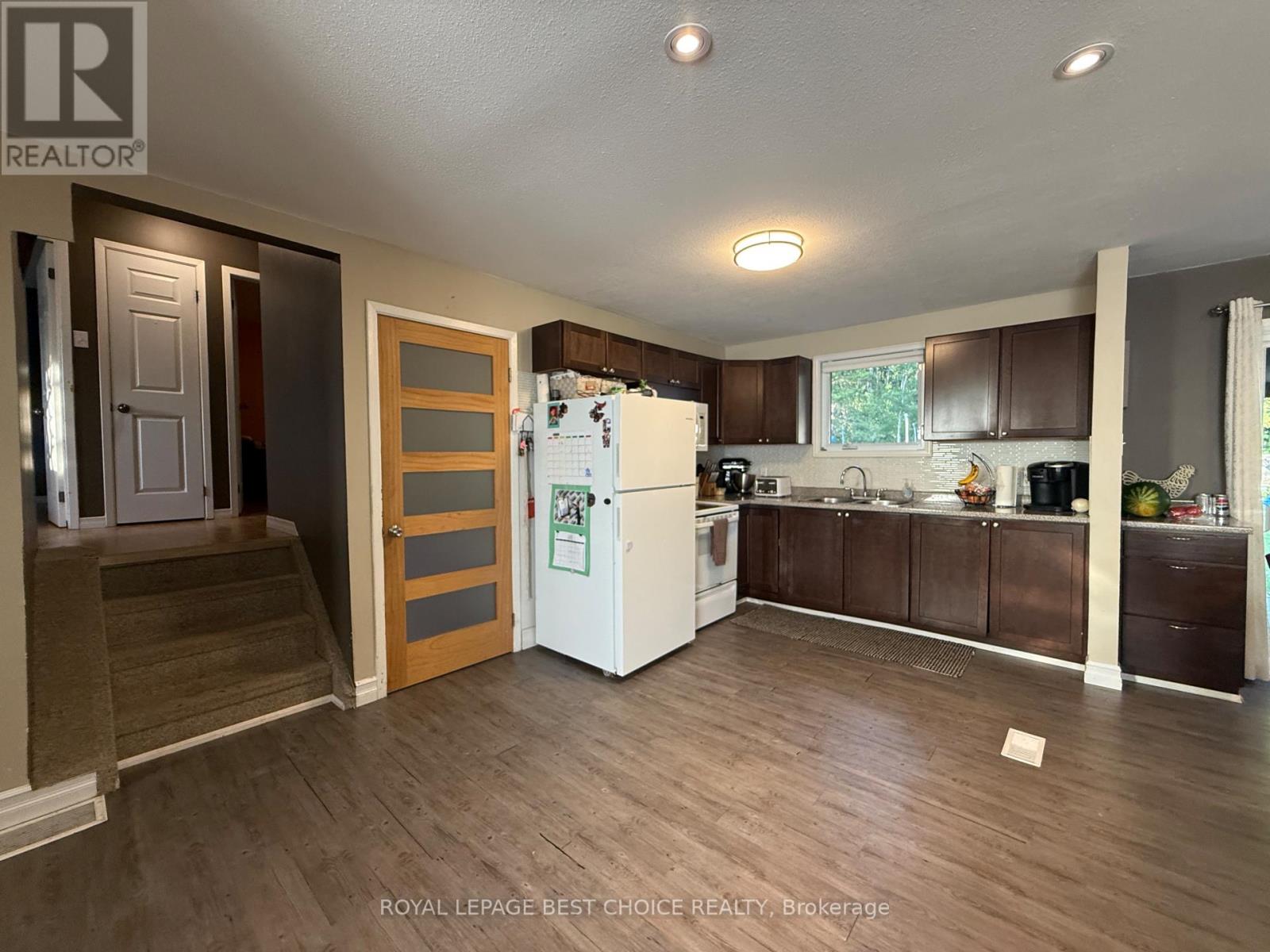 166 CARTER BOULEVARD - 14