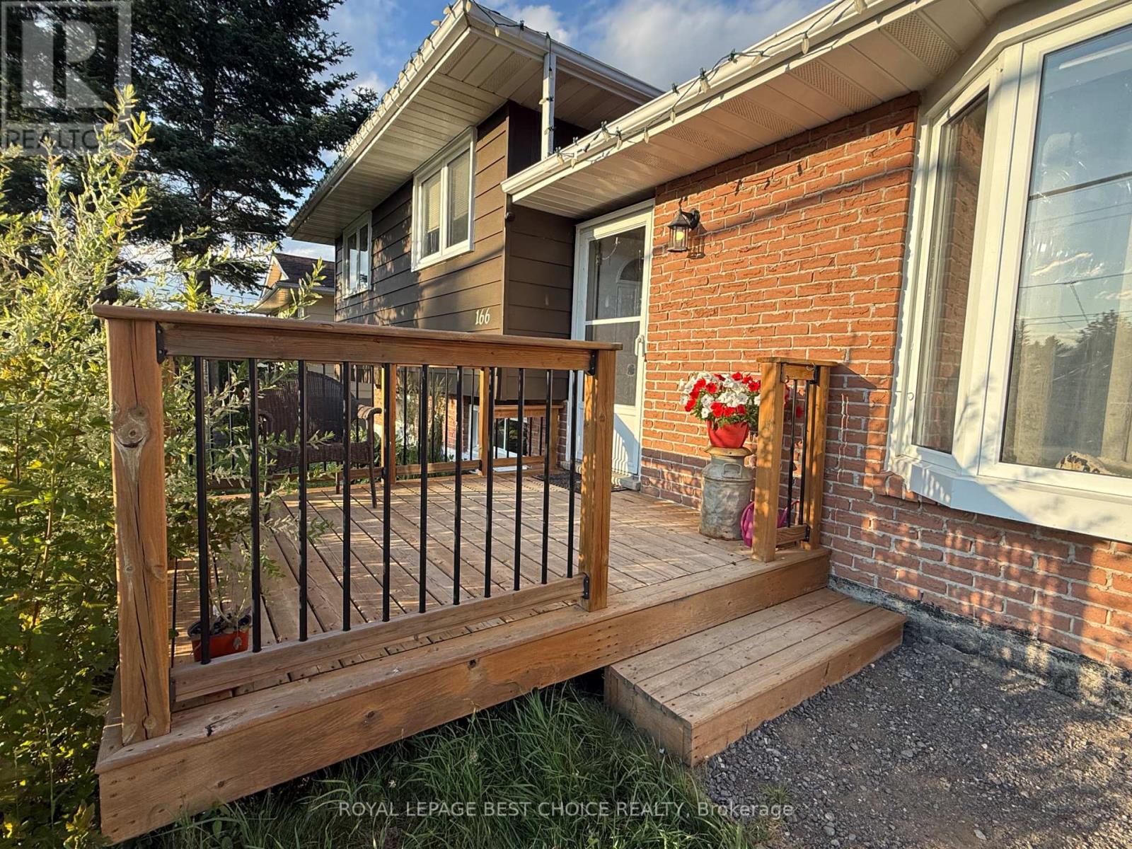 166 CARTER BOULEVARD - 5