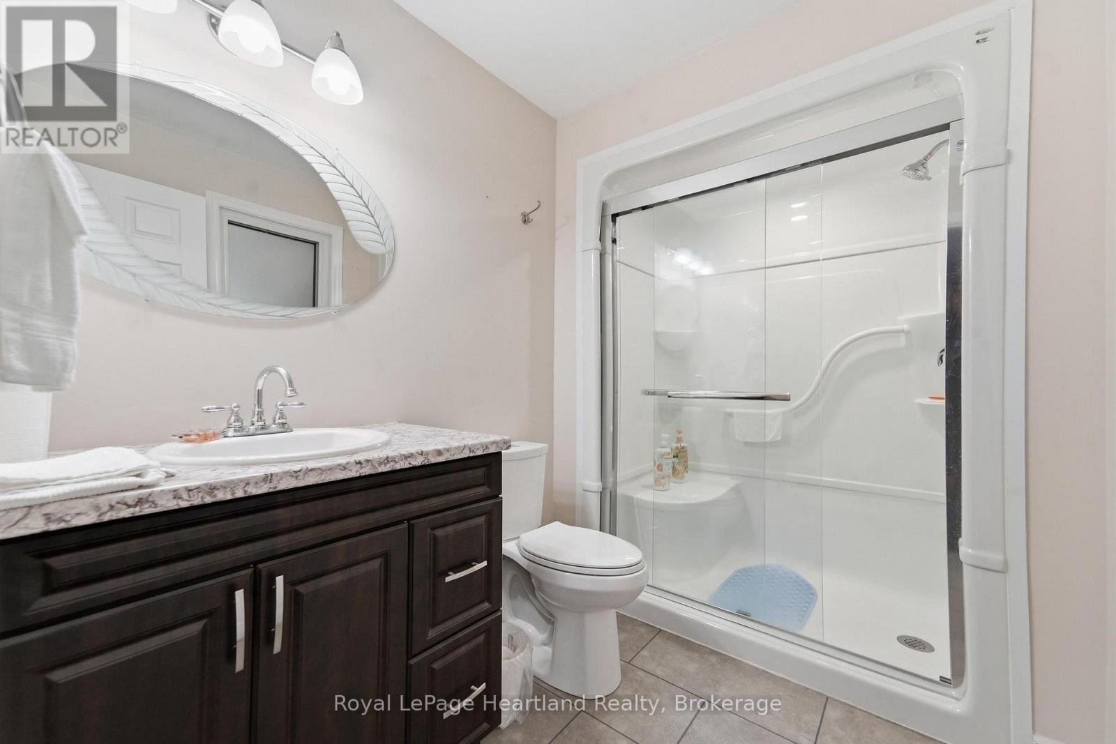 62 VICTORIA BOULEVARD - Image 22