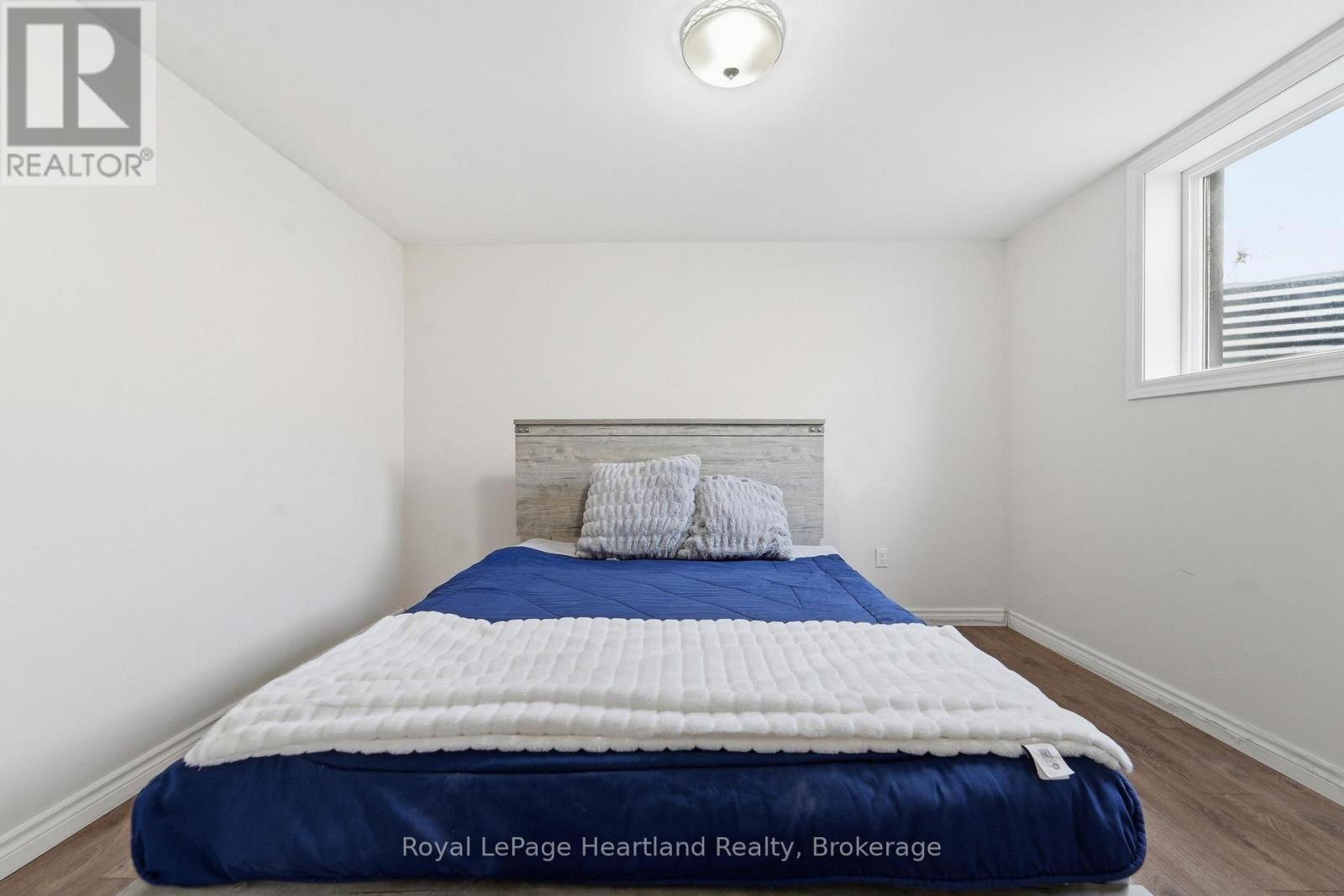62 VICTORIA BOULEVARD - Image 38