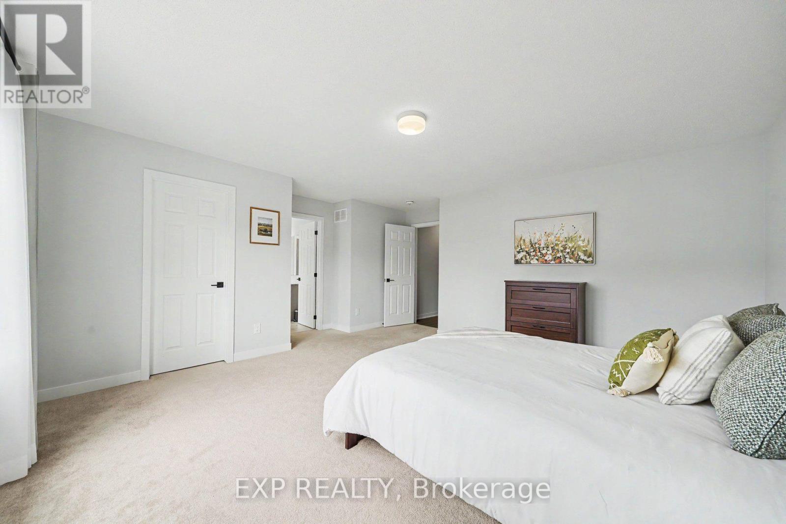 818 CROSSGATE STREET - 21