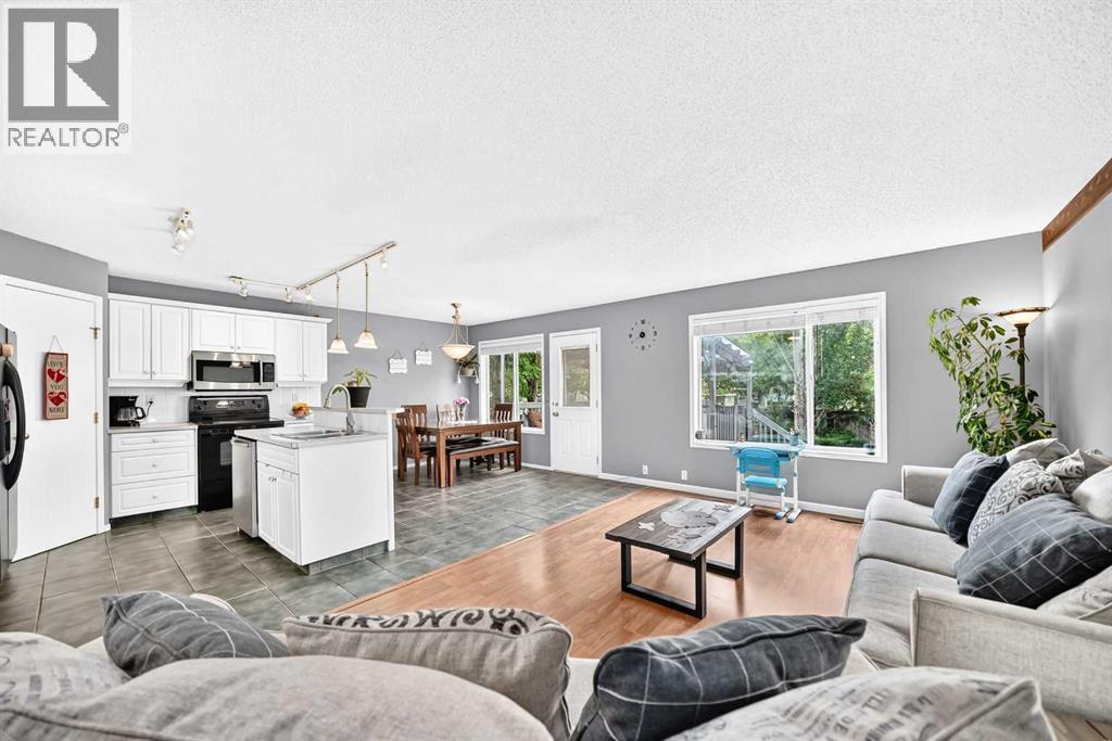 220 Shawbrooke Manor SW - 21