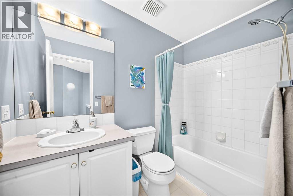 220 Shawbrooke Manor SW - 35