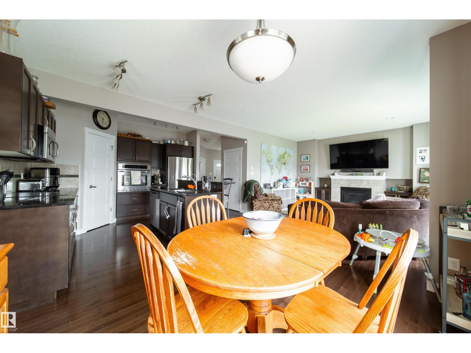 218 51A ST SW SW - 23