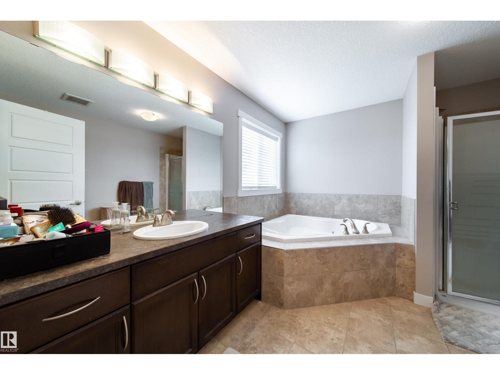 218 51A ST SW SW - 28