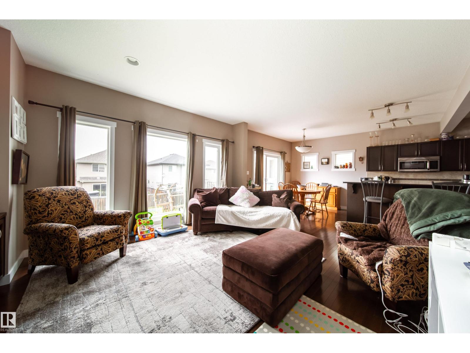 218 51A ST SW SW - 9