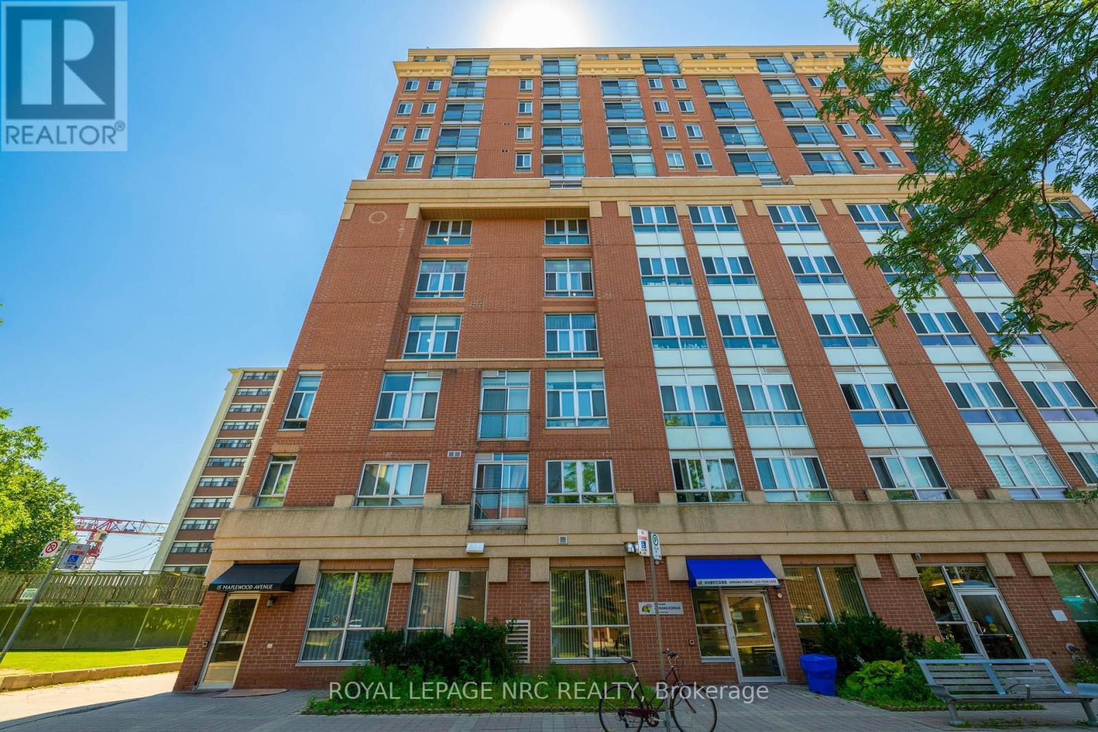 #PH 6 15 MAPLEWOOD AVENUE - 1