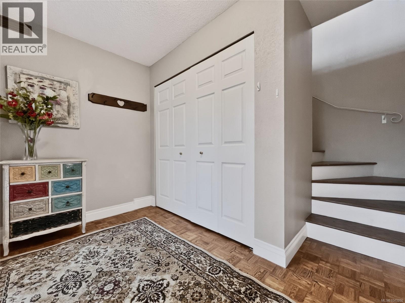  4378 Torrington Place, Saanich