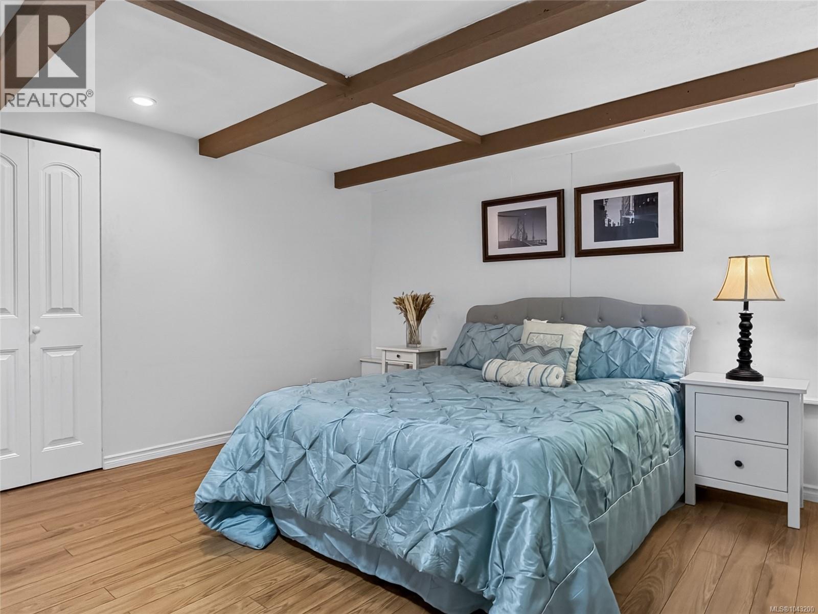  4378 Torrington Place, Saanich