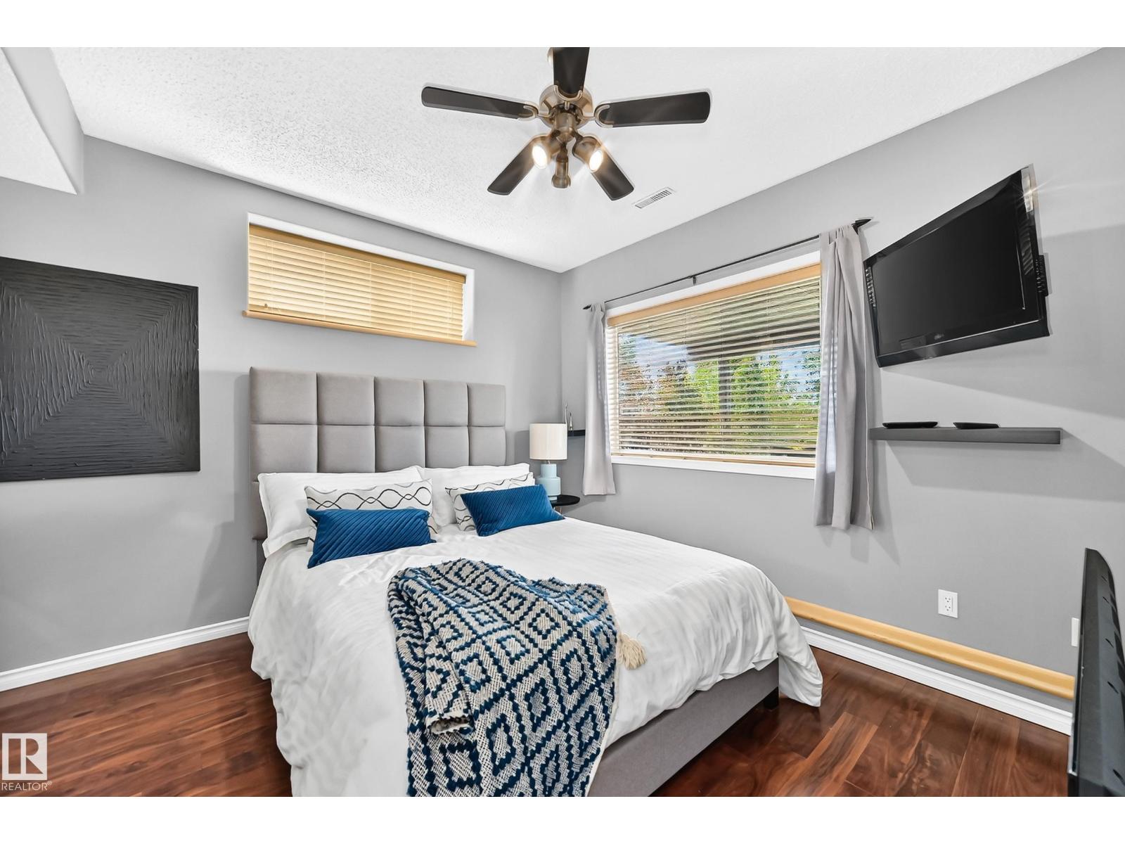 12720 Hudson WY NW NW - 42
