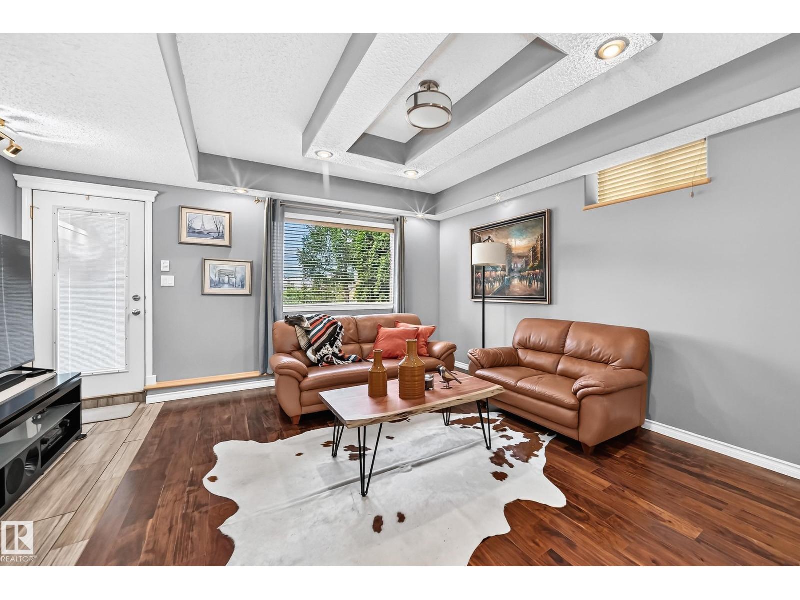 12720 Hudson WY NW NW - 39