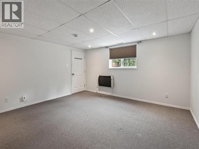 4 RUBY LANE - Image 44