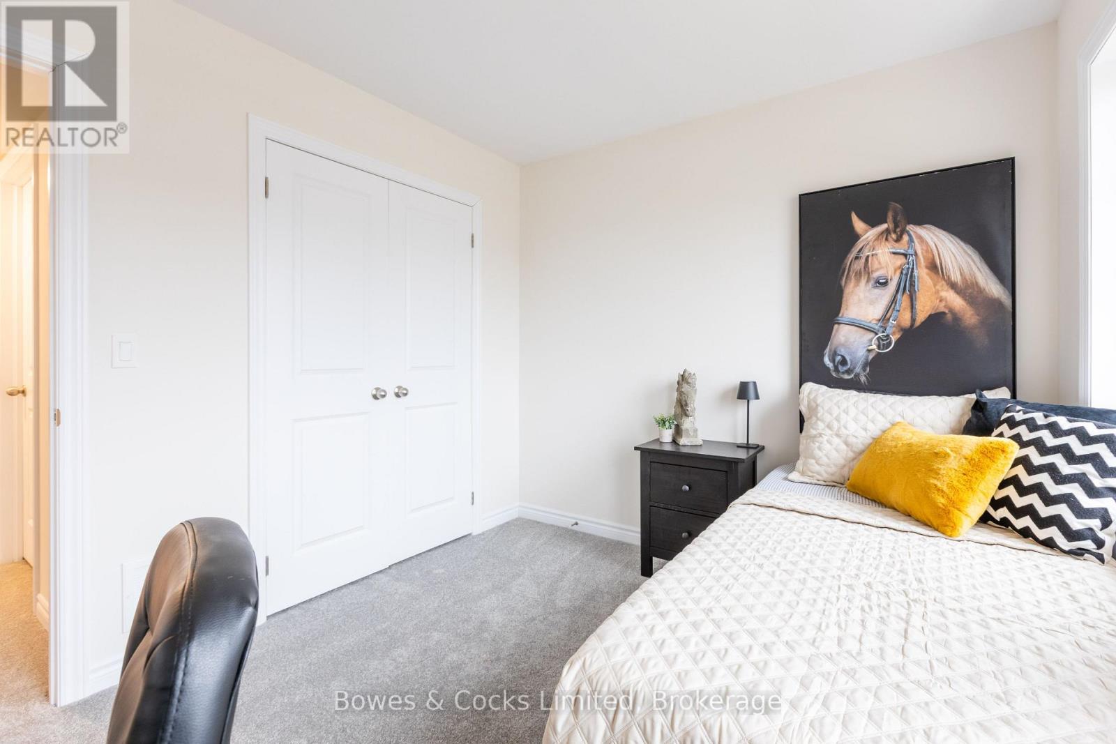 #201 48 MAPLE AVENUE - 11