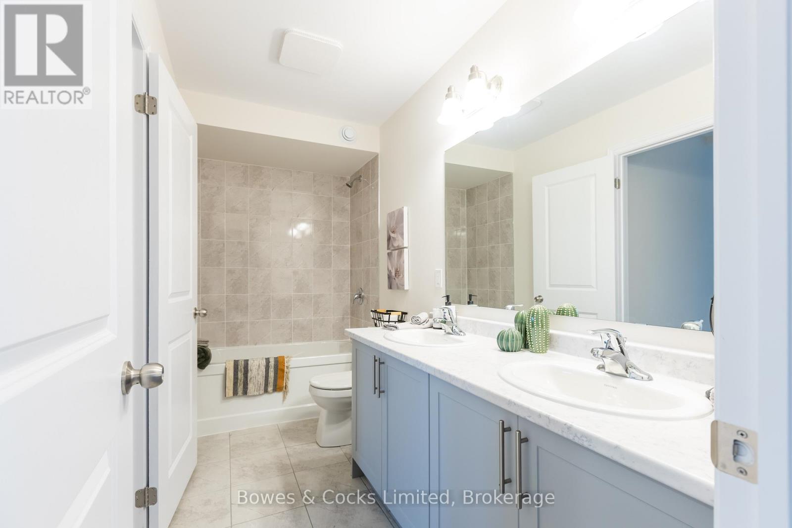 #201 48 MAPLE AVENUE - 12