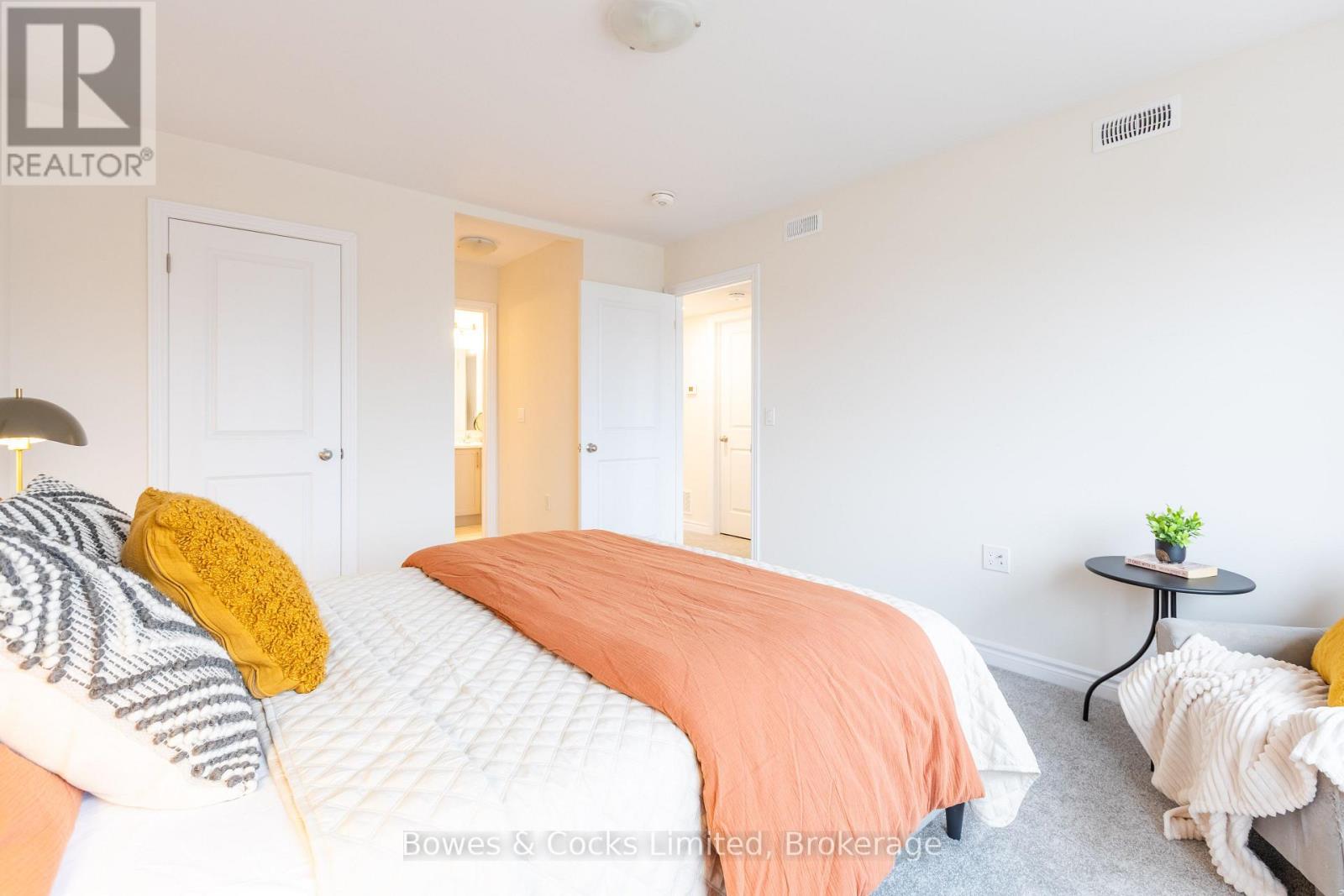 #201 48 MAPLE AVENUE - 9