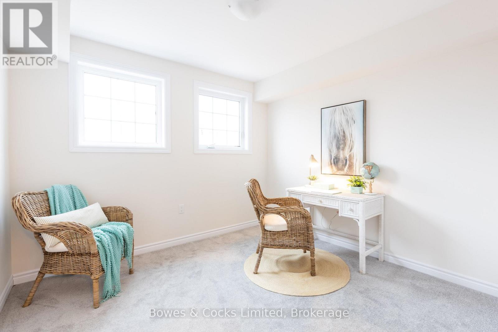 #104 48 MAPLE AVENUE - 11