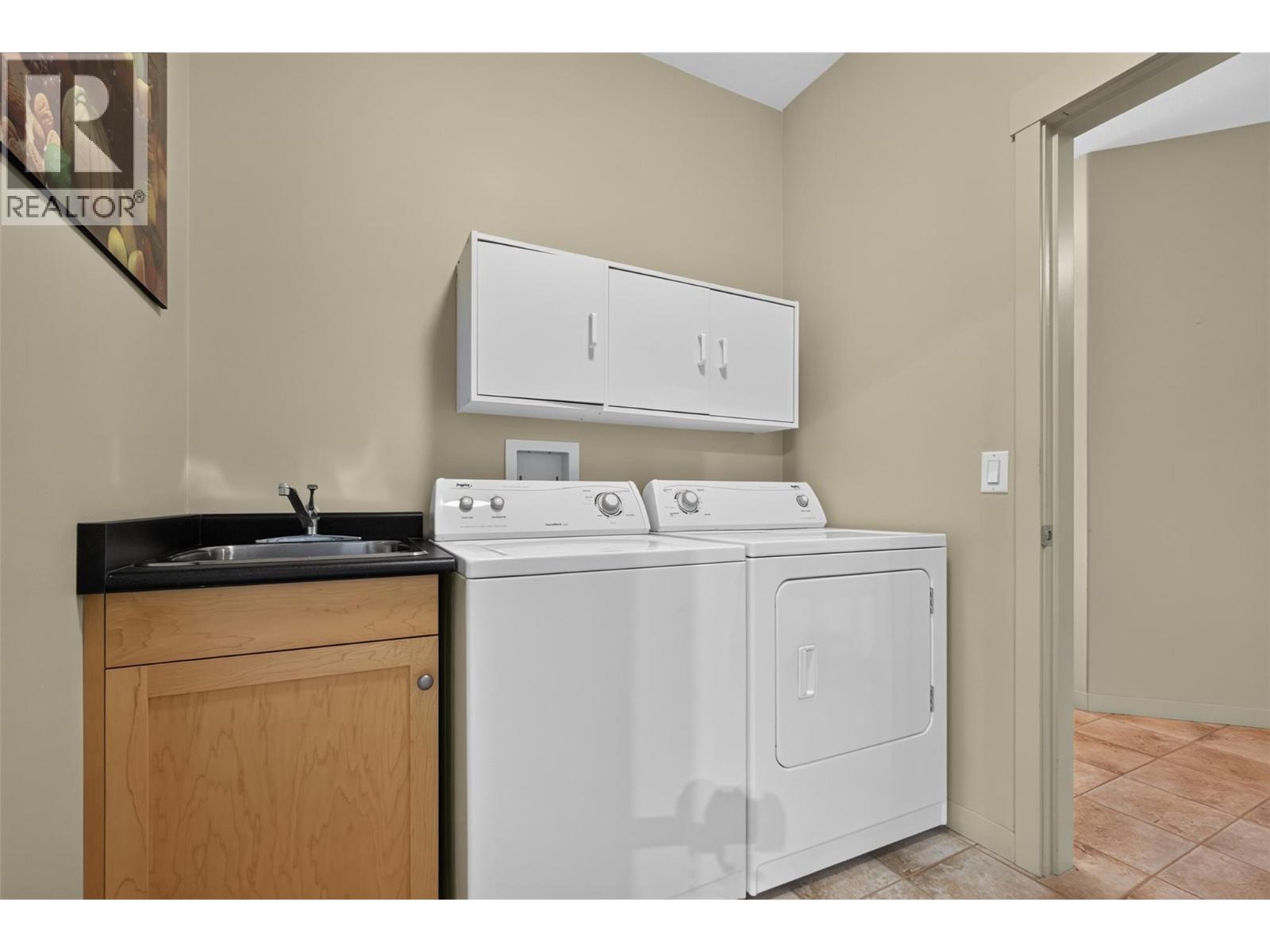  5034 South Ridge Drive, Kelowna