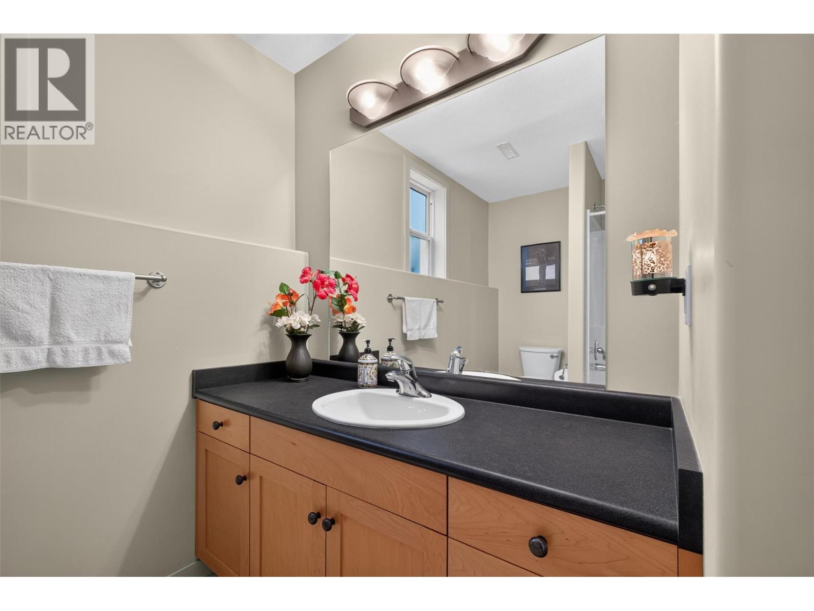  5034 South Ridge Drive, Kelowna