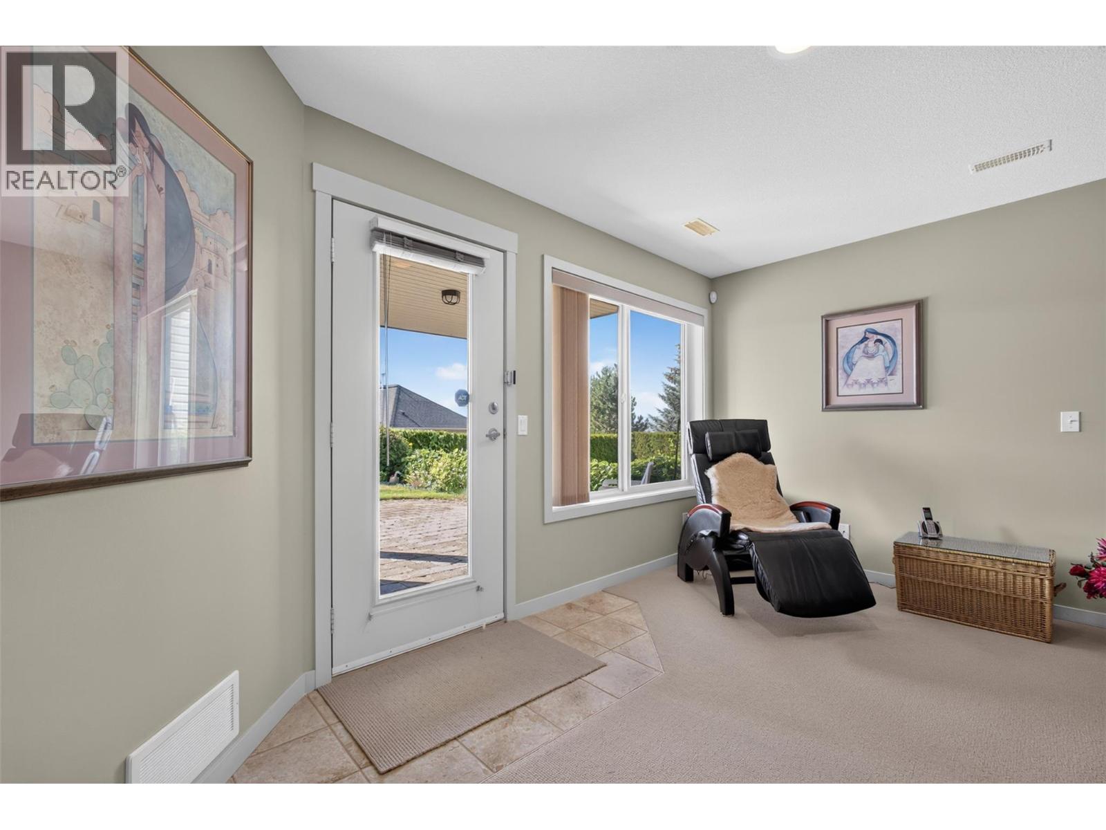  5034 South Ridge Drive, Kelowna