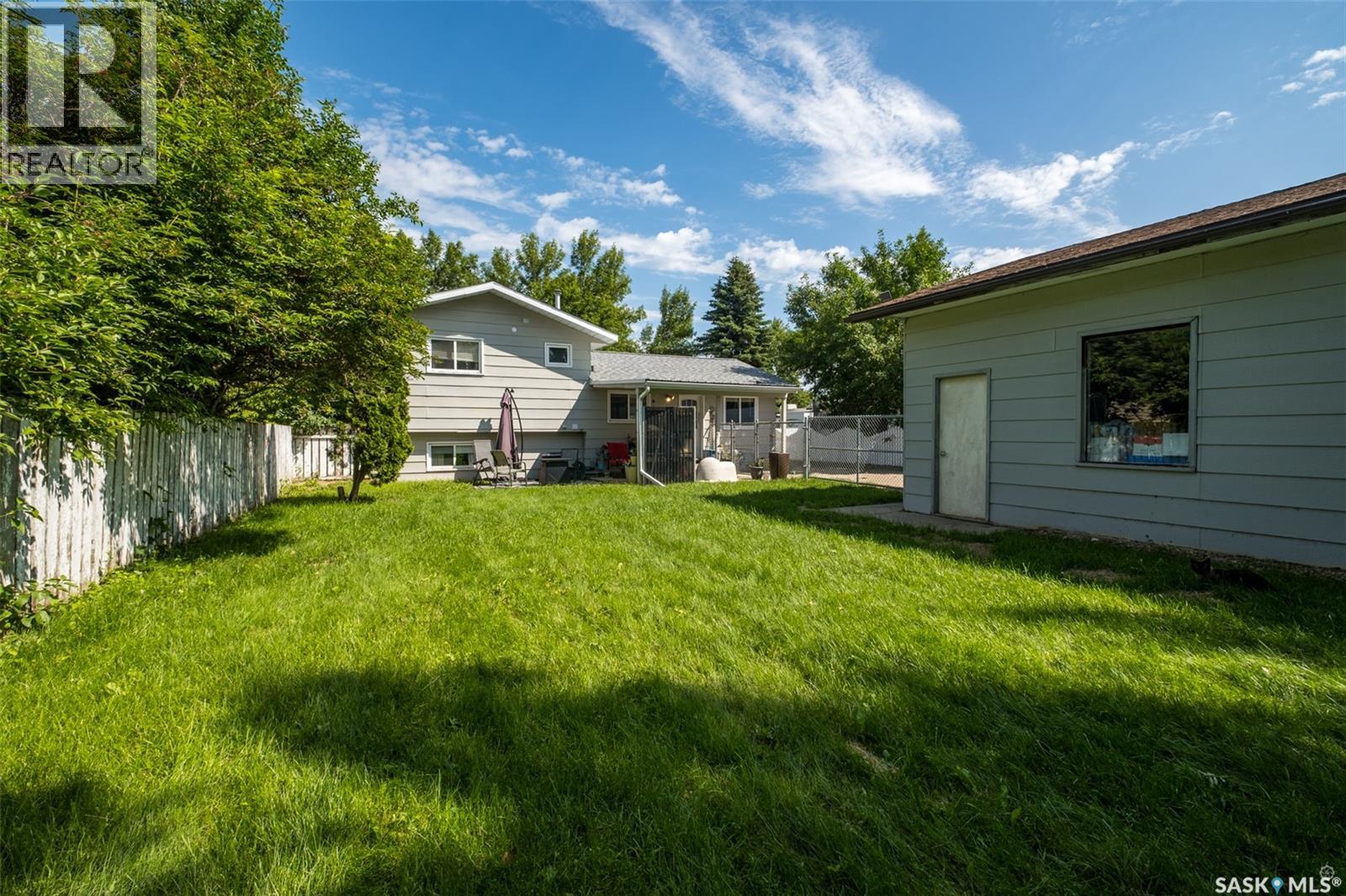 3075 Sherman DRIVE - 32