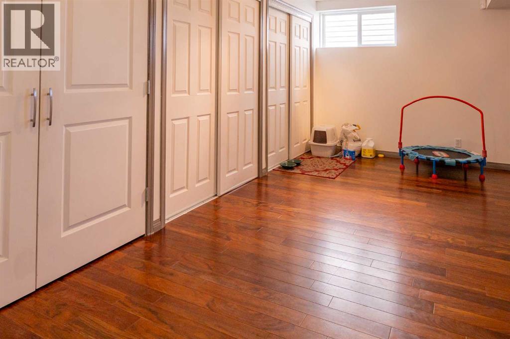 5310 47A Street Close - 25