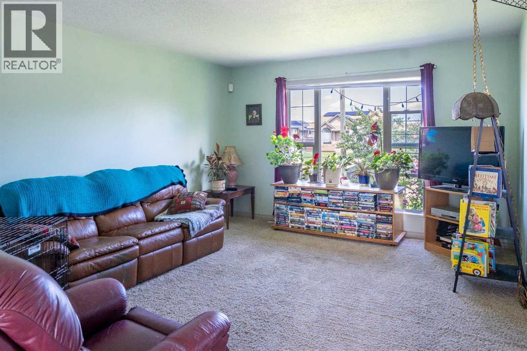 5310 47A Street Close - 12